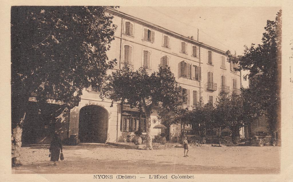 Hotel Colombet Nyons Exterior photo